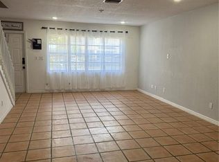 10413 NW 3rd St #NA, Hollywood, FL 33026