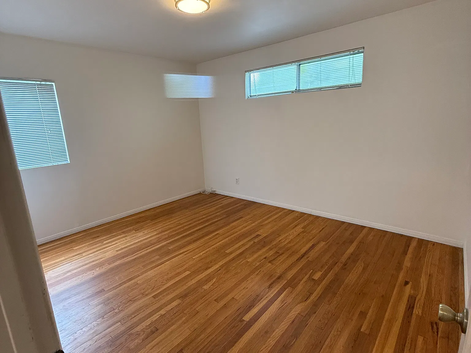 3 bed, 1.5 bath, 1112 sqft, $3,600 — Photo 4