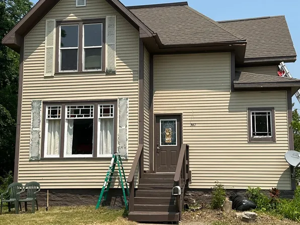 347 Madison St, Oconto, WI 54153