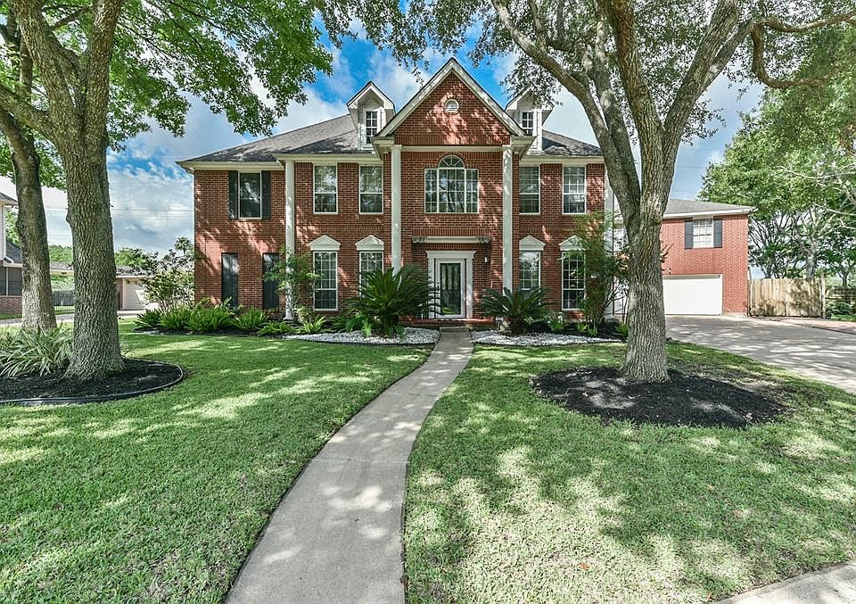 1st image of 1802 Cloud Croft Dr