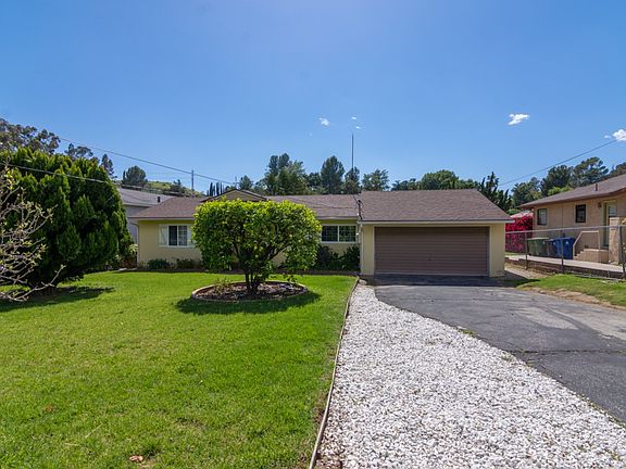 4th image of 10519 Johanna Ave