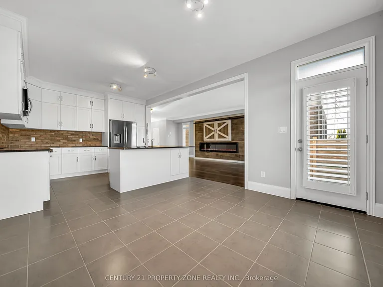 130 Elmbank Trl — Photo 8