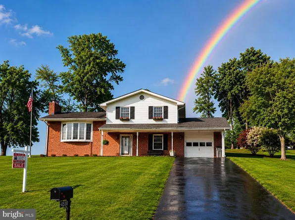 4510 Willow Tree Dr, Middletown, MD 21769