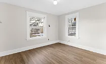 825 Michigan Ave — Photo 15