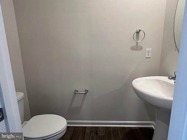 147 Tigney Dr — Photo 9
