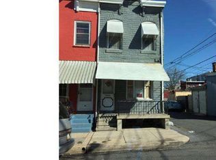 945 Perry St, Reading, PA 19604