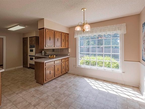 5th image of 8197 San Augustine Ln