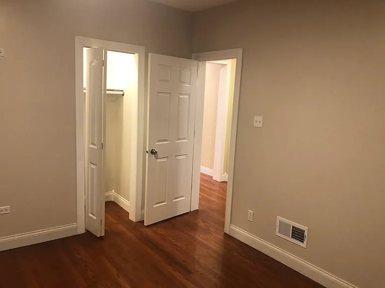 7644 S Cornell Ave #1 — Photo 29