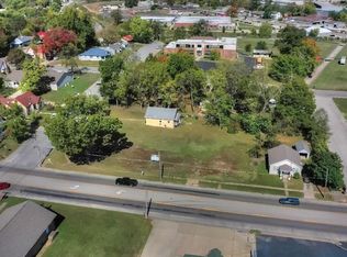 108 Pennsylvania Avenue, West Plains, MO 65775