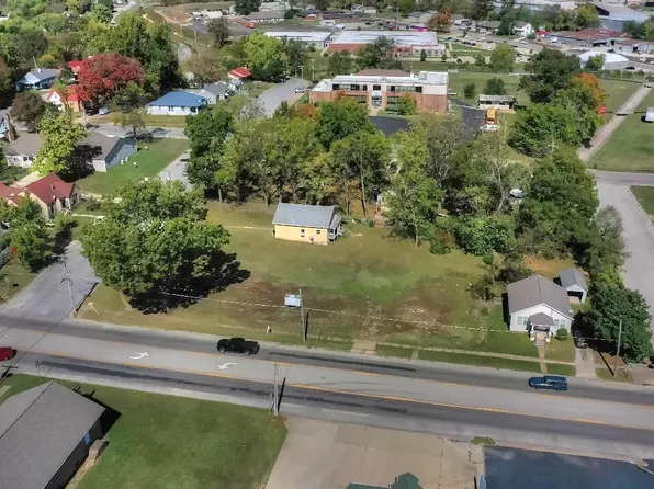 108 Pennsylvania Avenue, West Plains, MO 65775