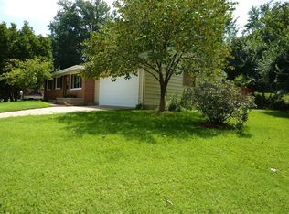 9722 Holtwood Rd, Saint Louis, MO 63114