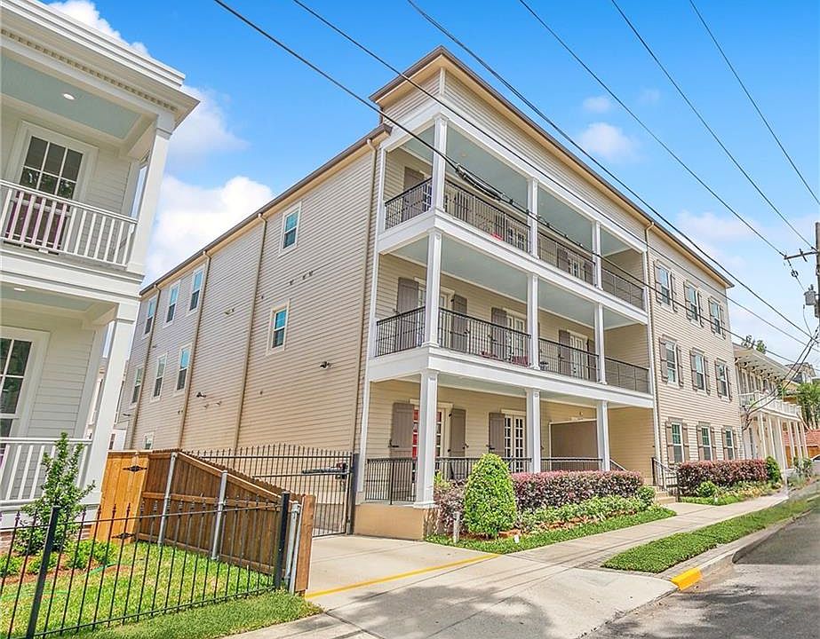 1st image of 1633 1st St APT 304