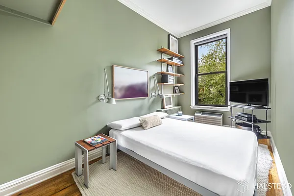 Rented by Halstead Real Estate | media 8
