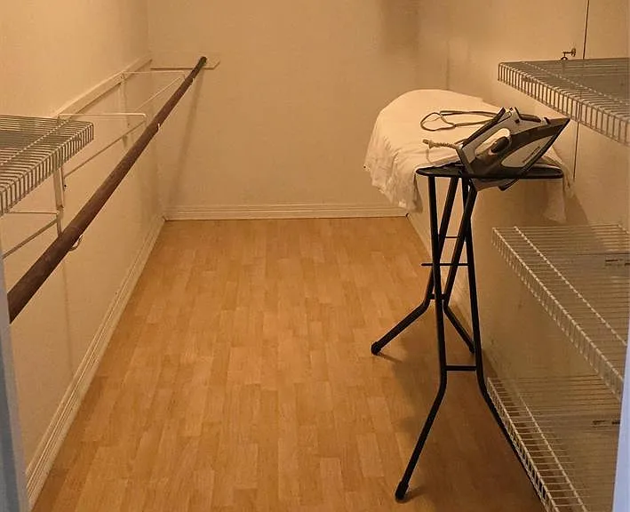 1018 Winter Green Ct — Photo 22