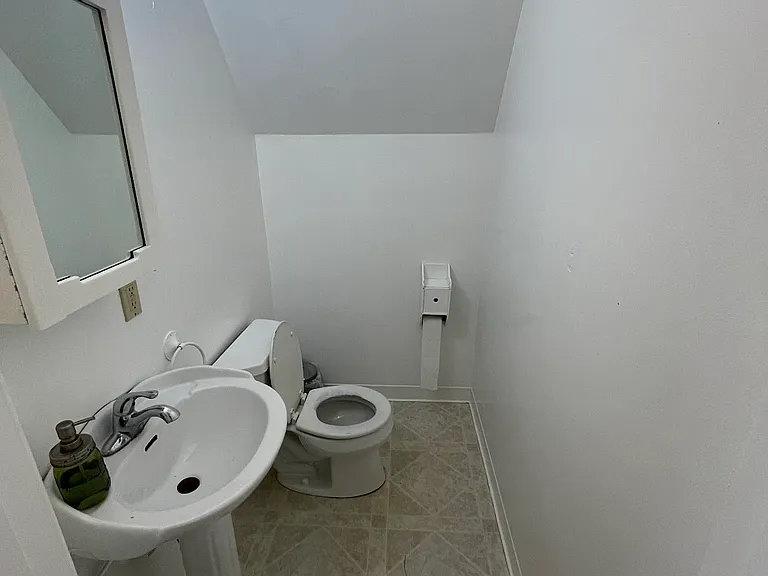 1645 River St — Photo 19