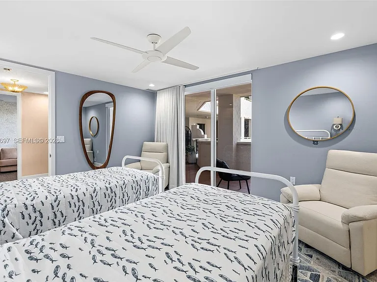 5245 Fisher Island Dr #5245 — Photo 33
