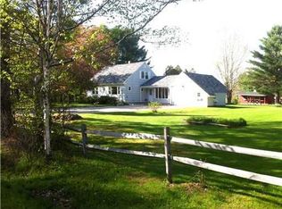 237 Woodville Rd, Falmouth, ME 04105