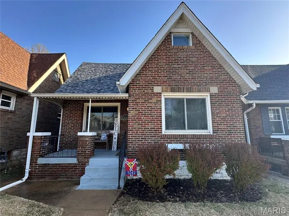 5242 Chippewa St, Saint Louis, MO 63109