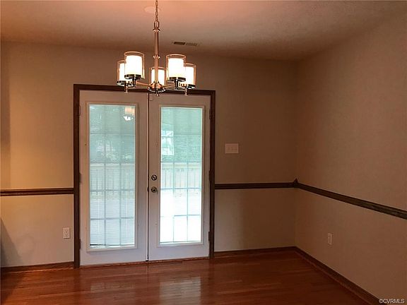 4th image of 3201 Pinefields Dr