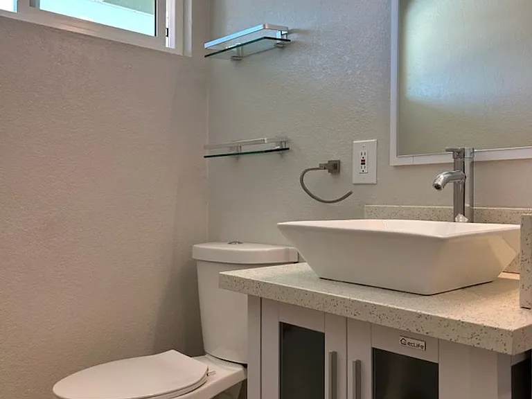 1605 N Norma St — Photo 13