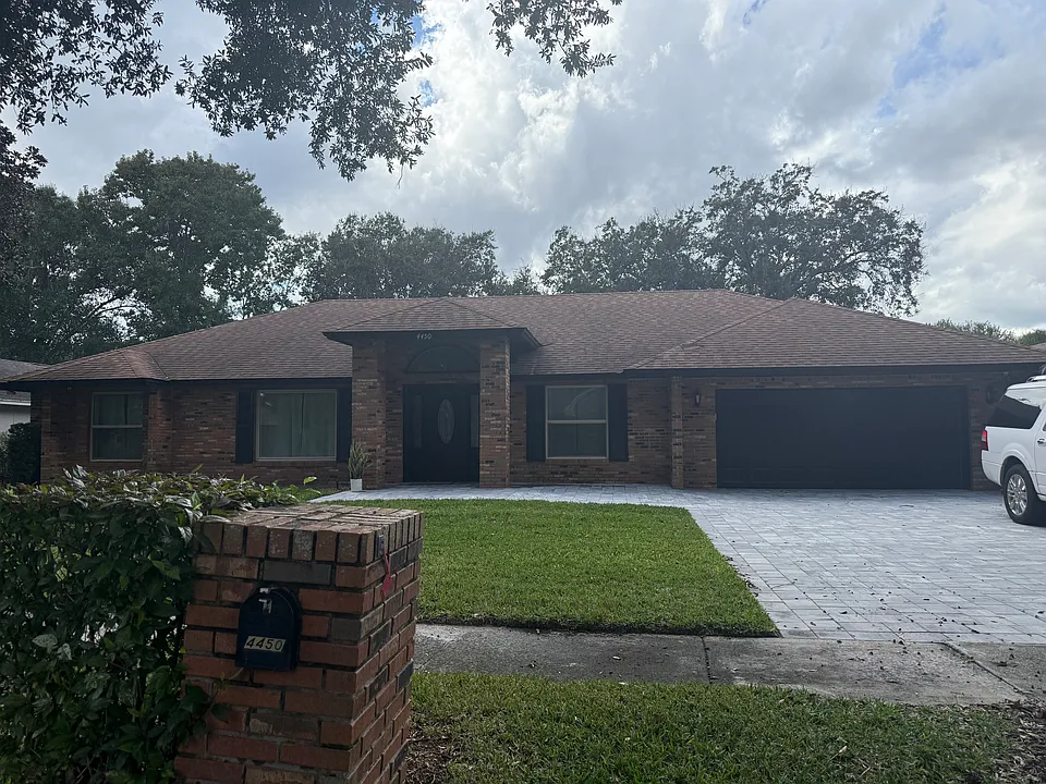 4450 Winderwood Cir