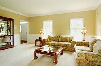 4th image of 2309 Southampton Dr