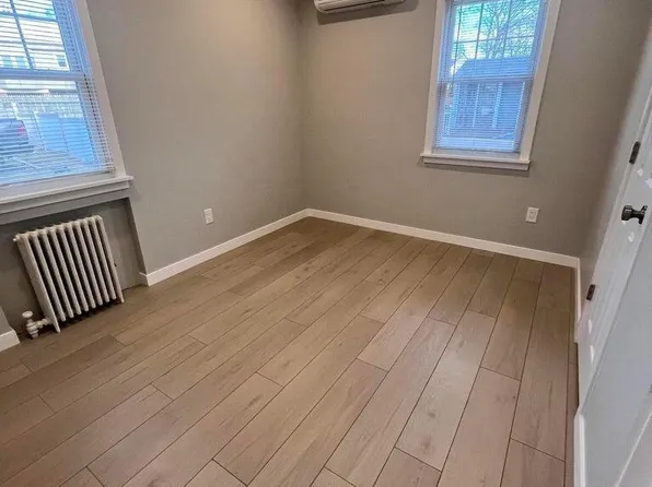 96 Paterson Ave Floor 1, Midland Park, NJ 07432