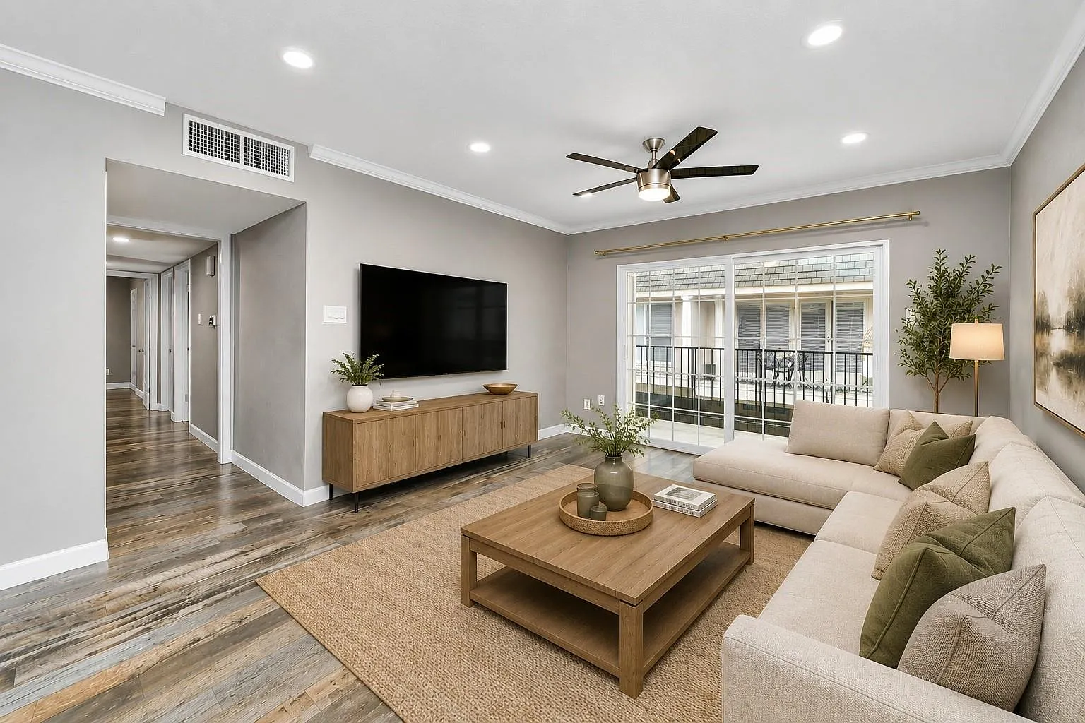 3 bed, 2.0 bath, 1288 sqft, $2,150 — Photo 1
