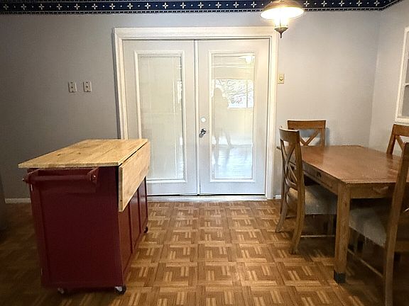 4th image of 5356 Norcroft Dr