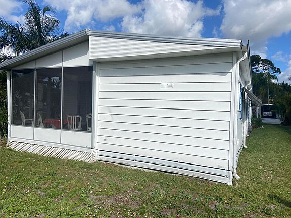 5th image of 52 Camino Del Rio