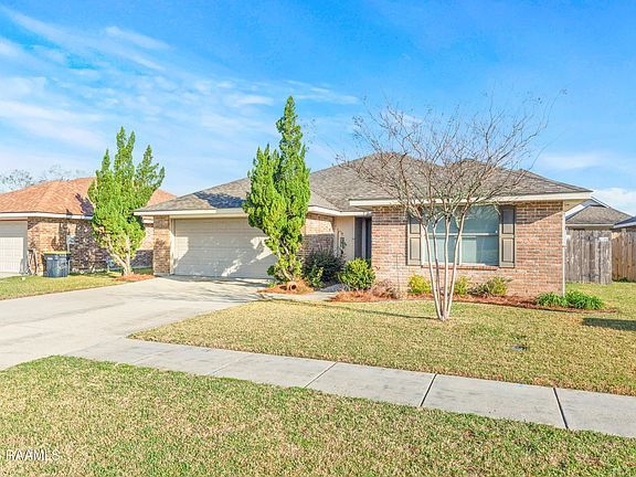 2nd image of 704 Breaux Rd