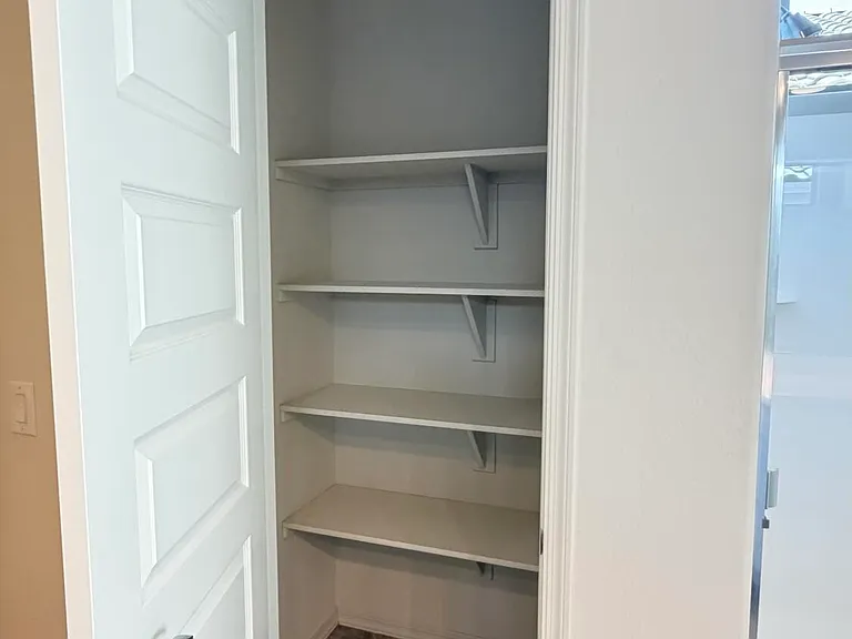 8529 S 67th Dr — Photo 37