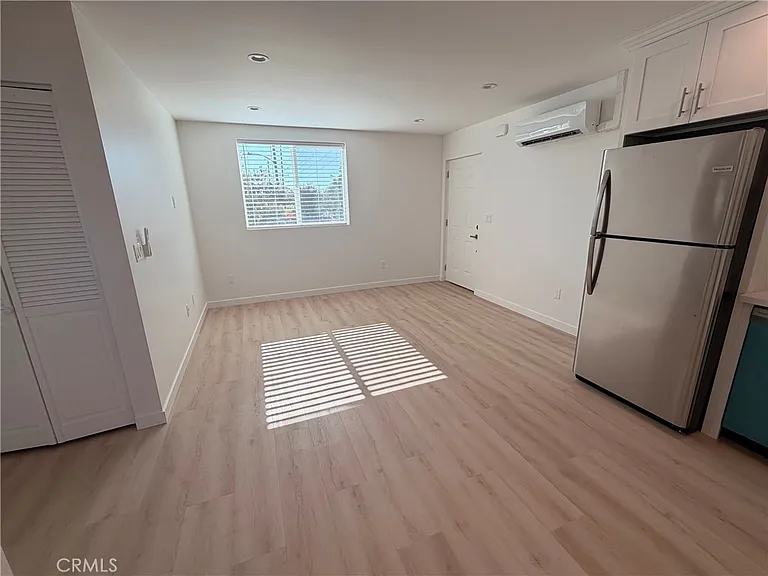1006 Saint Stephen Cir — Photo 8