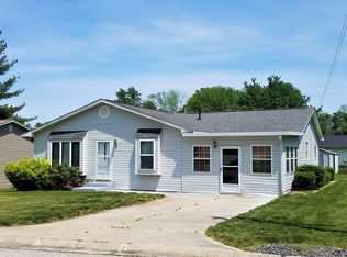 614 SW 4th St, Washington, IN 47501