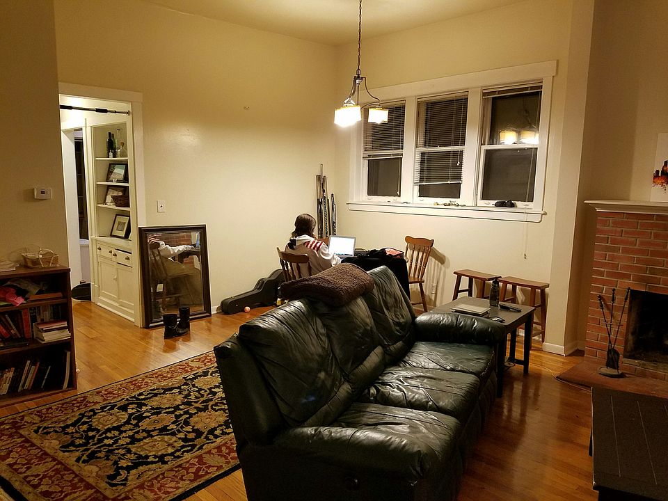 1st image of 846 W Fullerton Ave APT 1