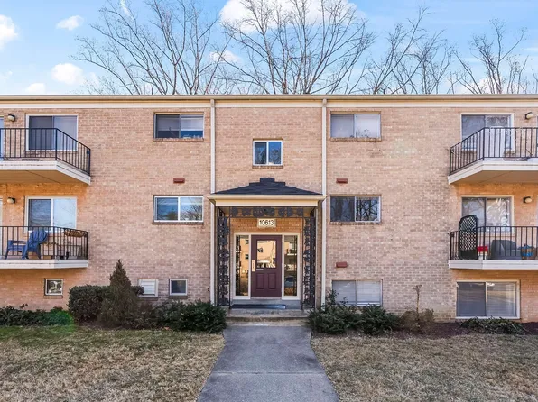 10613 Montrose Ave APT 4, Bethesda, MD 20814