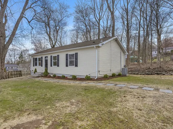 3 Nanuet Road, New Fairfield, CT 06812