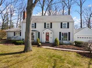 530 Oak Knoll Ave NE, Warren, OH