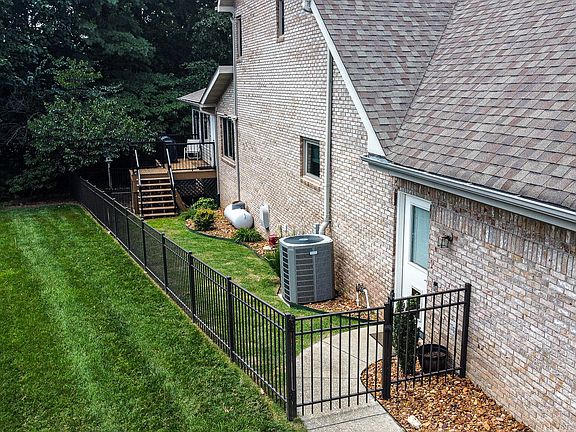 5th image of 518 Tanasi Cir