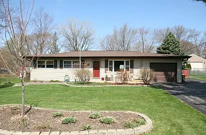 1028 Ronzheimer Ave photo 1