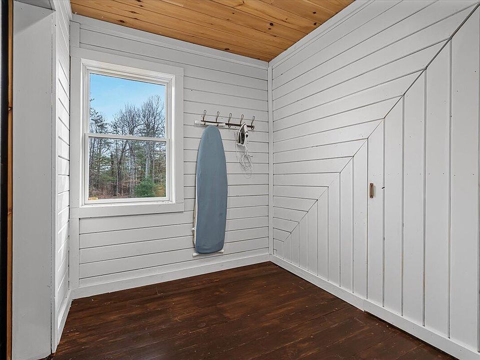 34th image of this home