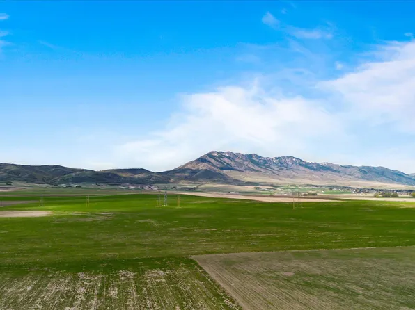 7300 W 8600 N, Newton, UT 84327