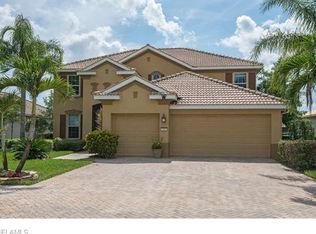 2105 Satsuma Ln, Naples, FL 34120