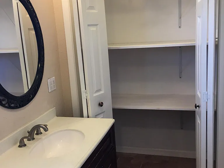 3110 Kleinmann Ave — Photo 15