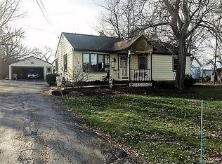 6975 Michael Rd, Orchard Park, NY 14127