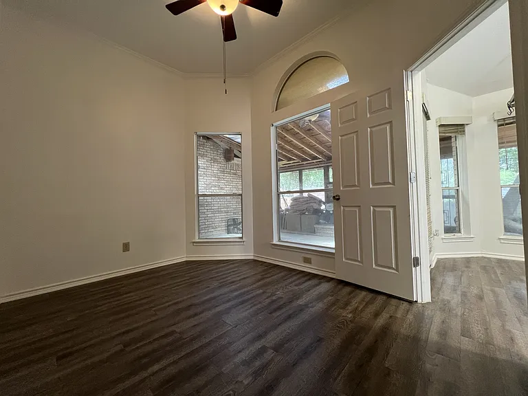 5904 Creekway St — Photo 27
