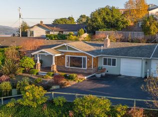 980 N 7th Rd, Coos Bay, OR 97420