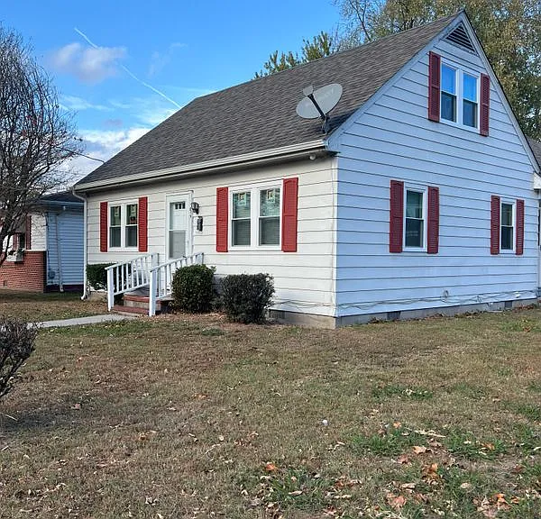 819 Fairmount Ave — Photo 1