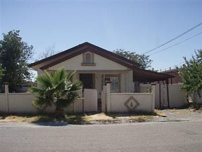 1st image of 2927 Harris Ave