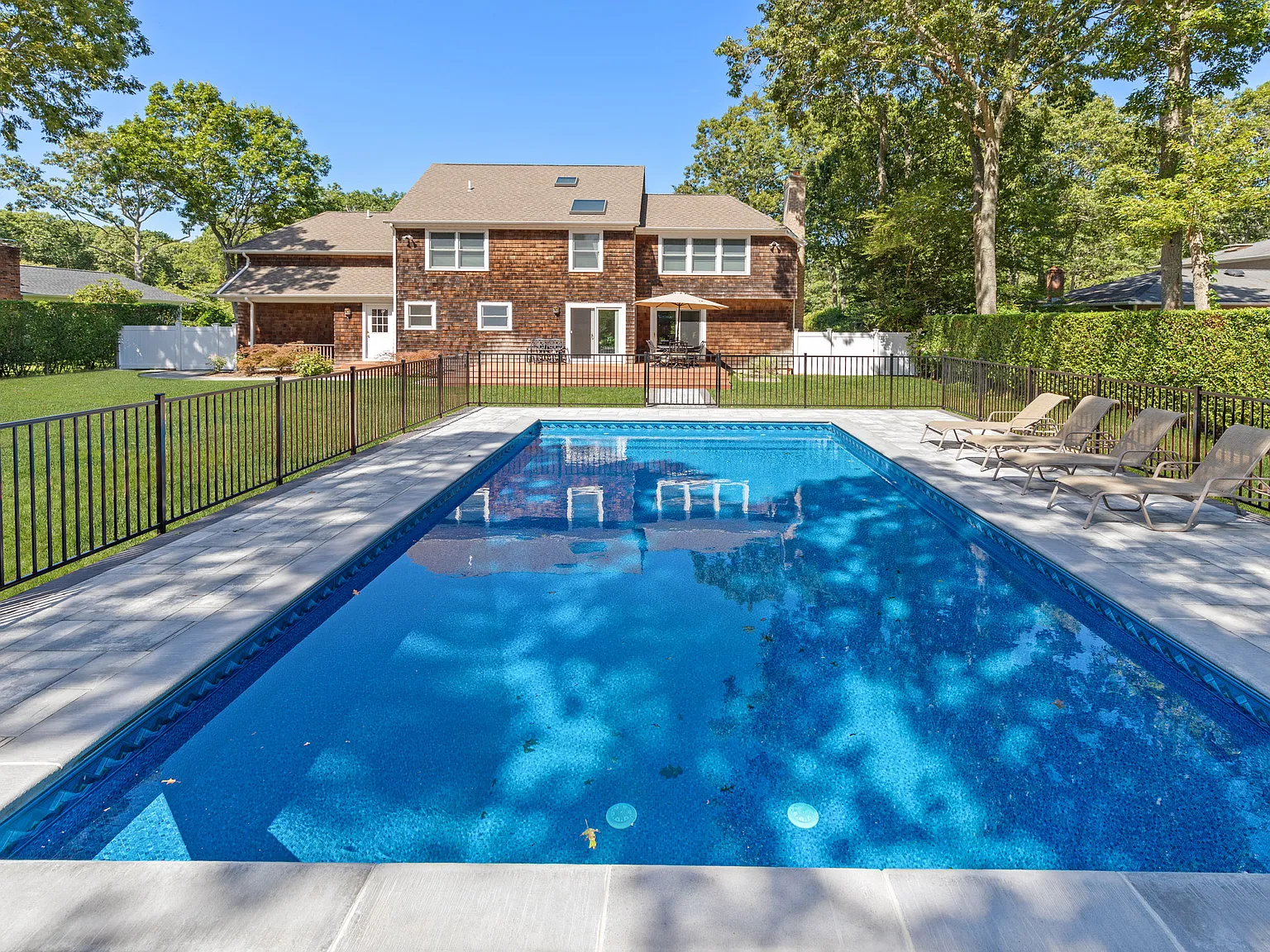 East Quogue South With a Brand New Pool! — Photo 3